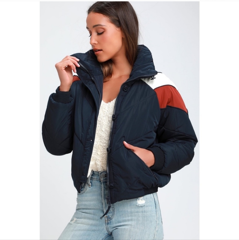 Free People Heidi Ski Cropped Puffer Jacket Size Medium - Picture 3 of 12